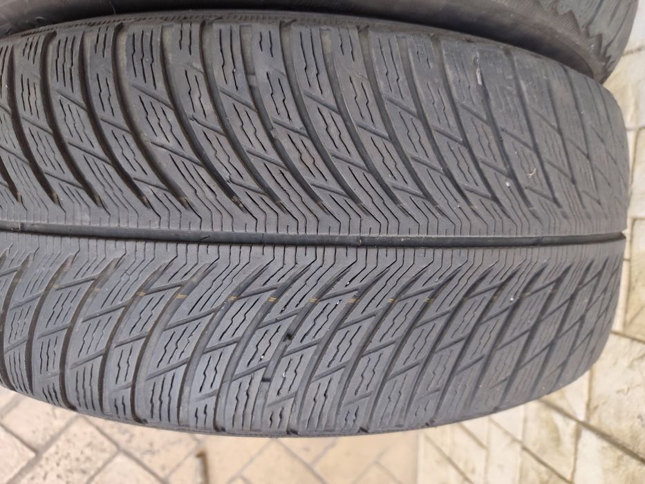 Зимни гуми Michelin 245/45/19 Pilot Alpine 5 2454519