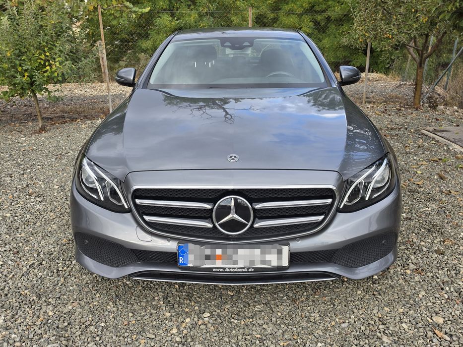 MERCEDES-BENZ E-Class 2019 — imagine 2