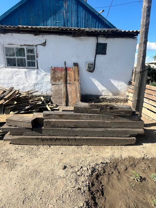 Продам     шпалы