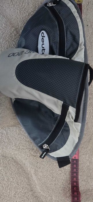Deuter чантичка за кръста