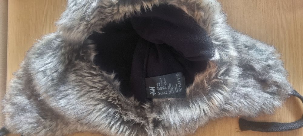 Caciula iarna gen cazaca