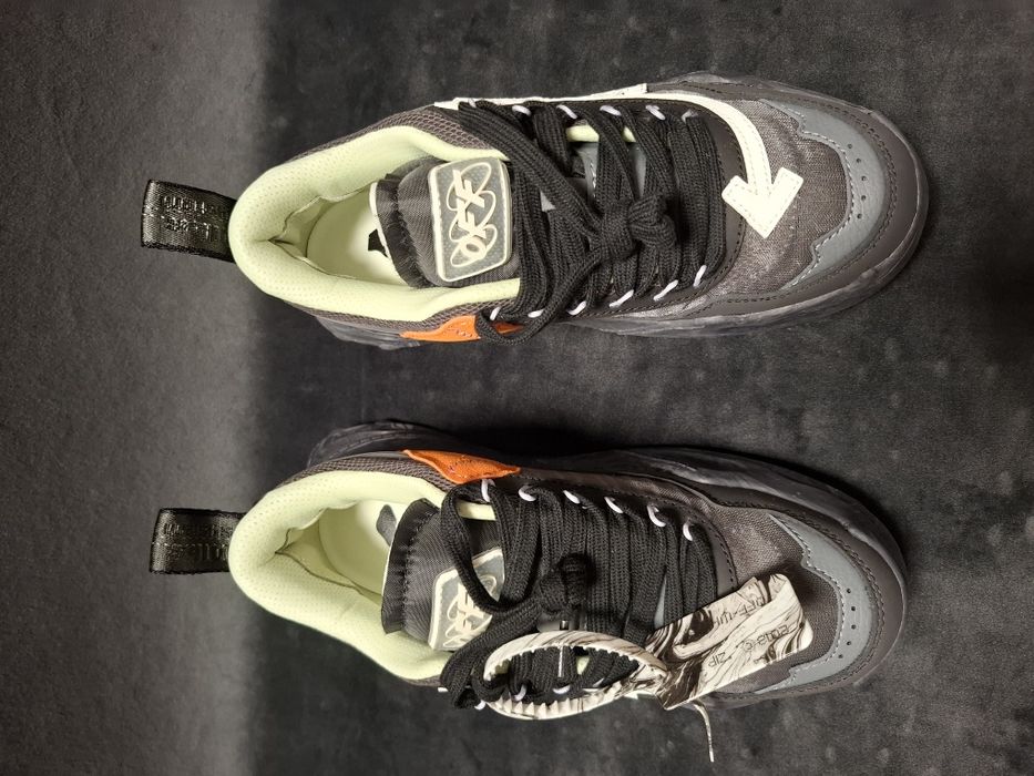 Off white odsy 1000 .  40 , 41 , 42