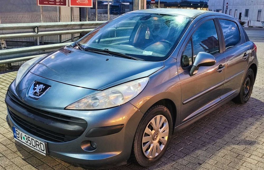 Peugeout 207 1.4 benzina 2008