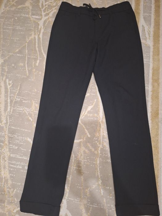 Продам  брюки  брали за 16000