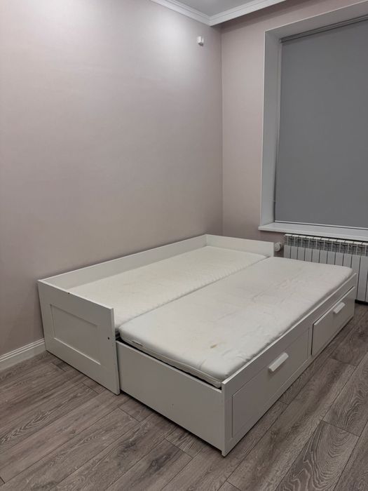 Продам кровать Ikea