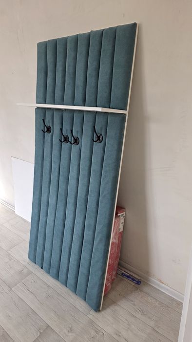 Вешалка в коридор