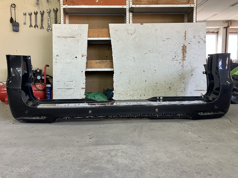 Задна броня за Mercedes V-class W447 AMG Мерцедес АМГ 2016-2021г 3бр