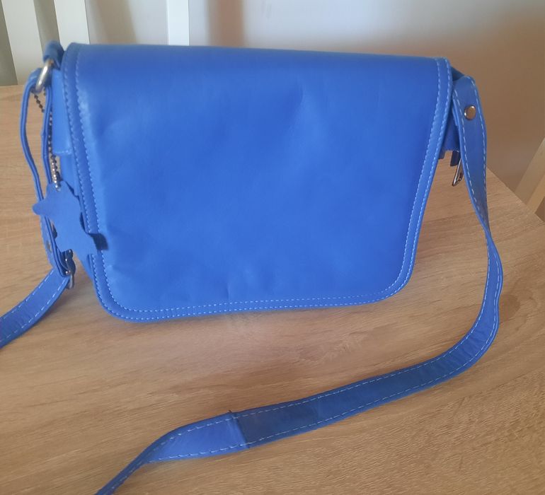 Кожена дамска чанта