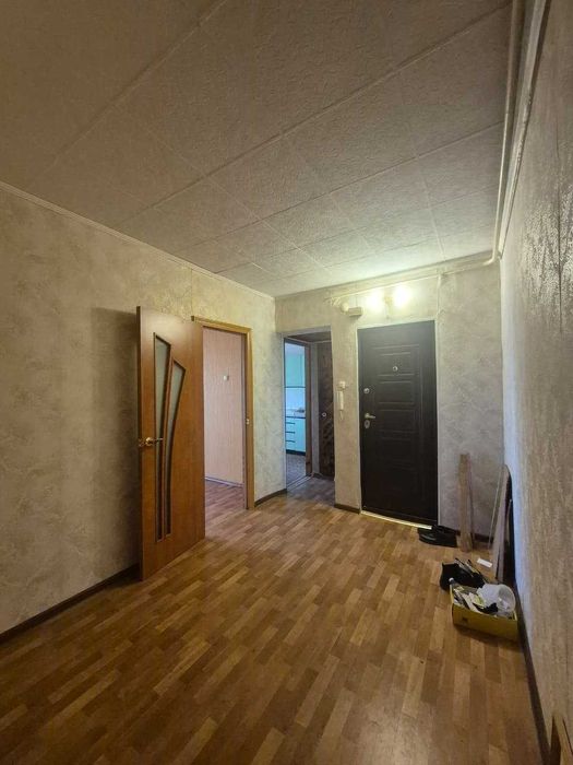 Продам 3комн кв 8мкр