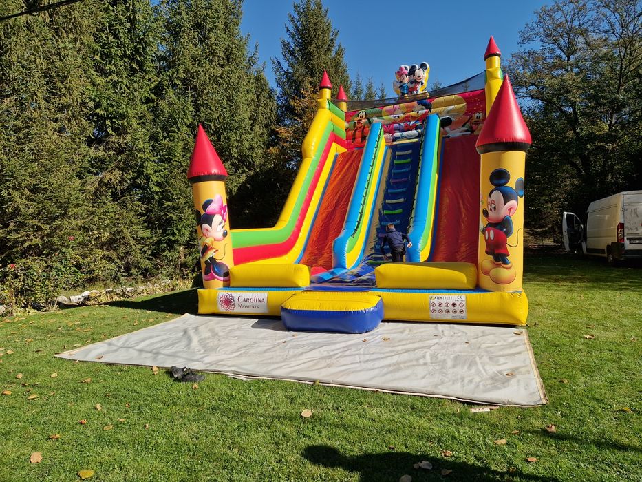 Închirieri tobogane gonflabile