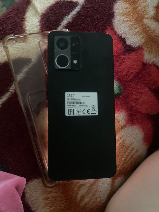 Продам OPPO Reno 7