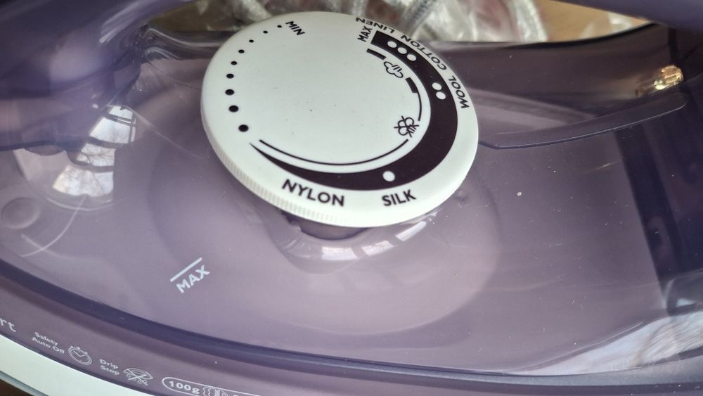 PHILIPS   Утюг  Новый