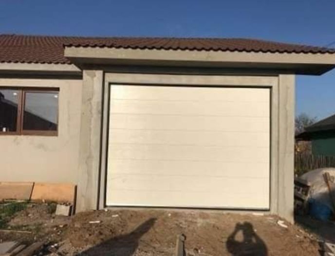 Usi de garaj electrice