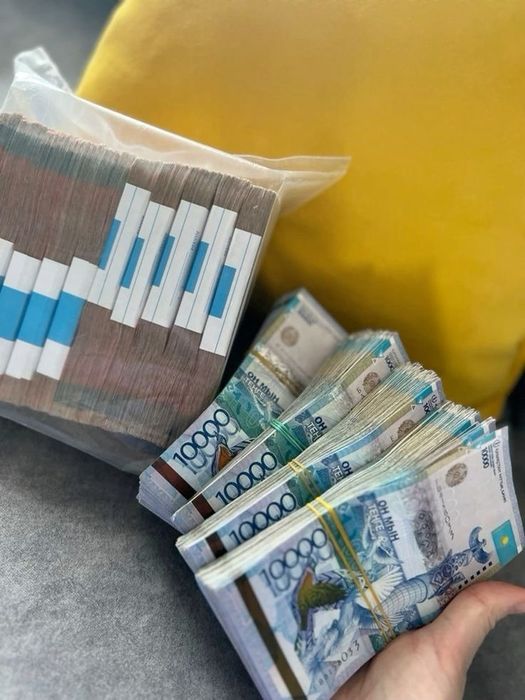 Сувенирные деньги тенге