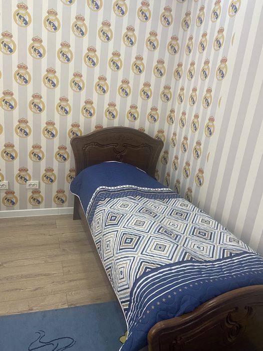 Продаю кровать