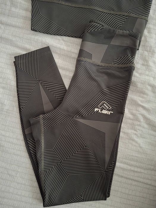 Дамски клин с бюстие Flair