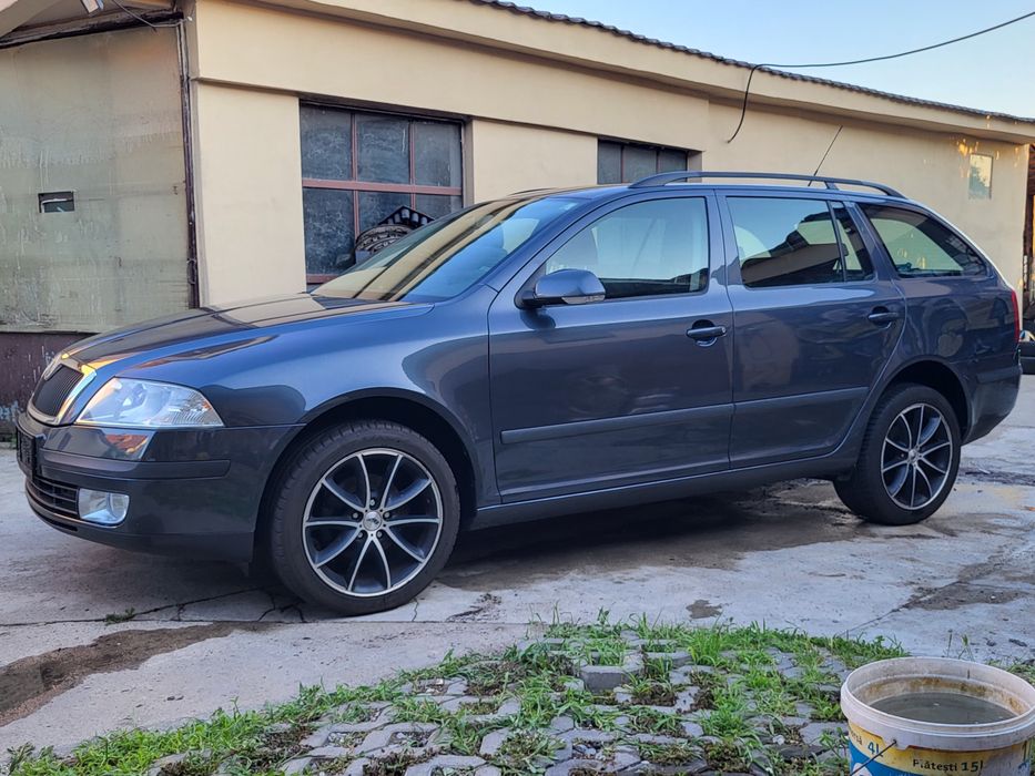 Skoda Octavia Anul 2009 4x4 1.9 tdi 105cp Adus Recent Cârlig remorcare