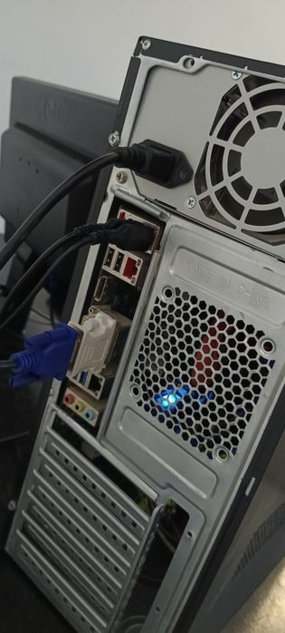 Kompyuter i5 2310 4gb ram 250gb hdd