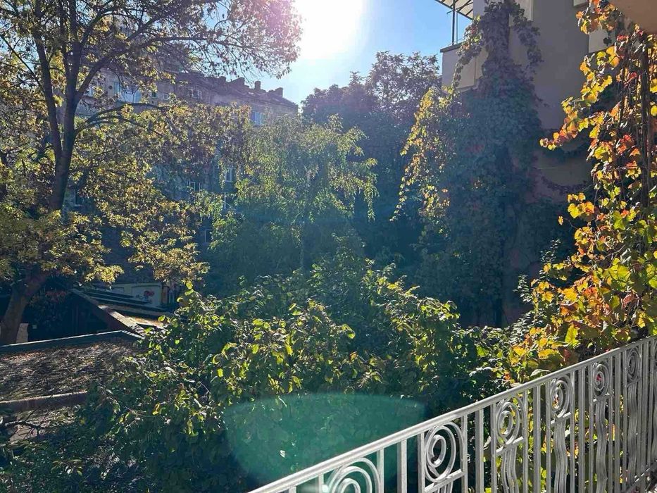 Дава се под наем Двустаен апартамент в София, Център - 63 кв.м за 739.5 € - Снимка #8