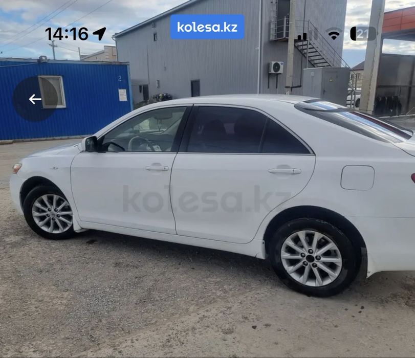 Продается автомобиль. Тайота камри 2006года