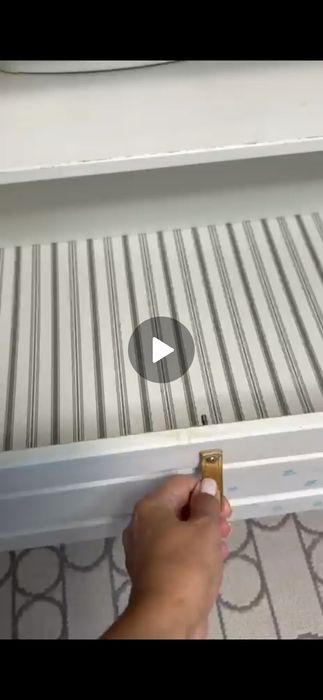 Продам тумбу- столик IKEA, недорого