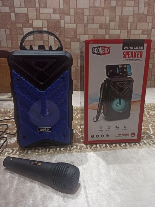 Kalonka karaoke mikrofoni bilan 130 000 yangi