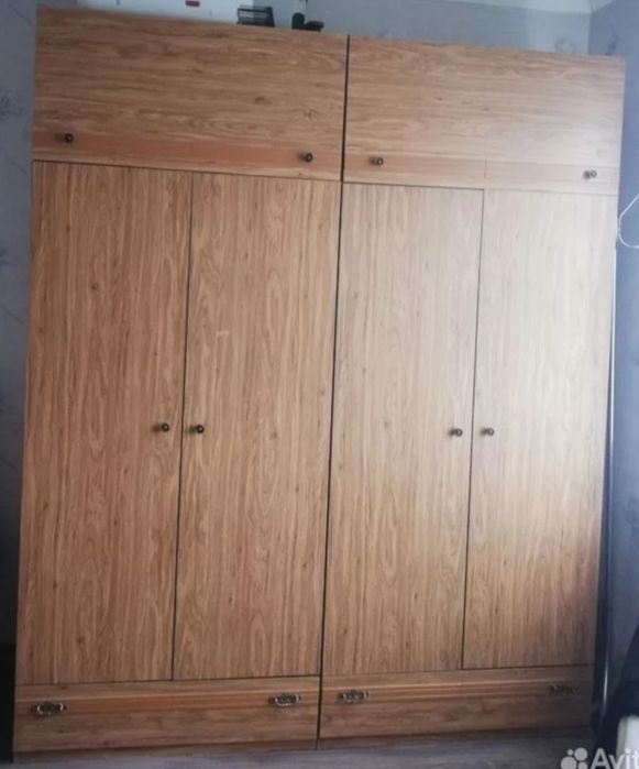 Шкаф для одежды с антресолью