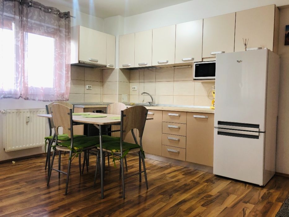 Cazare Inchiriere Regim Hotelier ap. 1 cam. lux Prima Nufarul