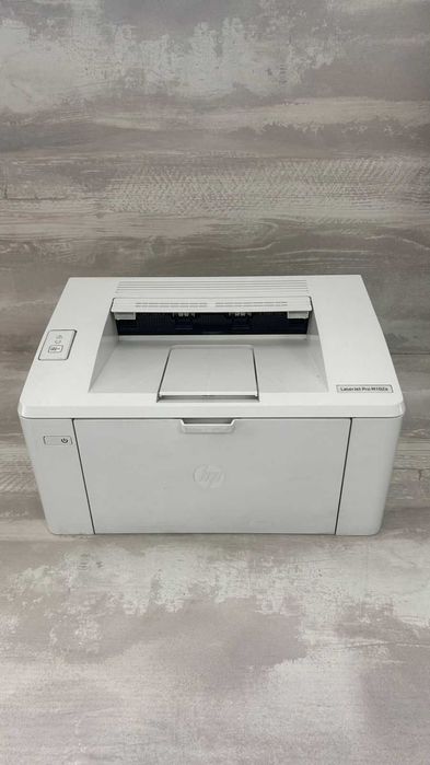 HP LaserJet Pro M102a — Лазерный принтер / Ч/Б / Быстрая печать