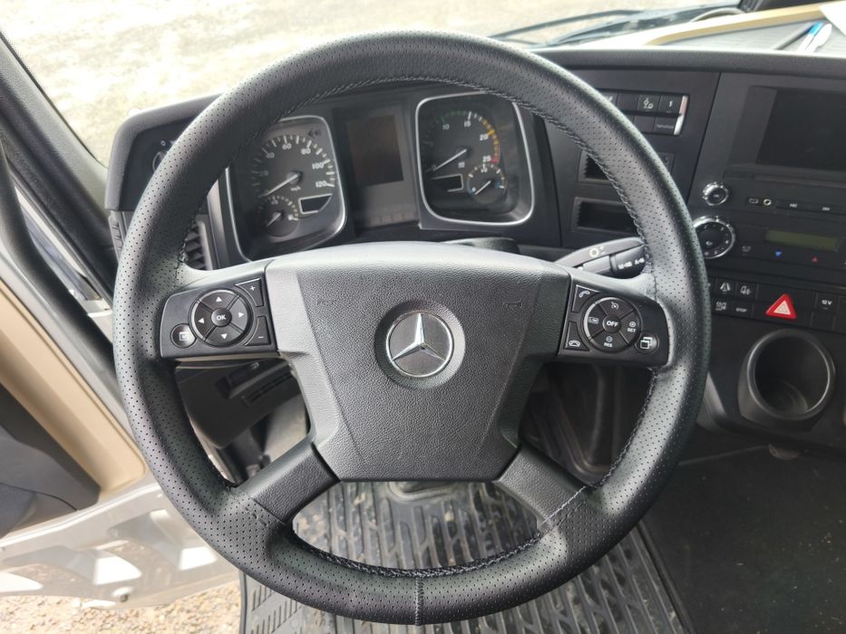 Husă piele cusuta pe volan auto, microbuz, camion