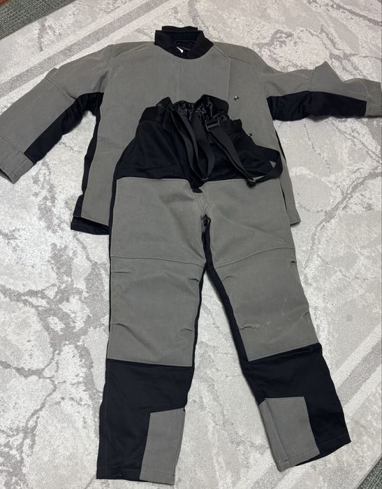 Продам сварочный костюм
