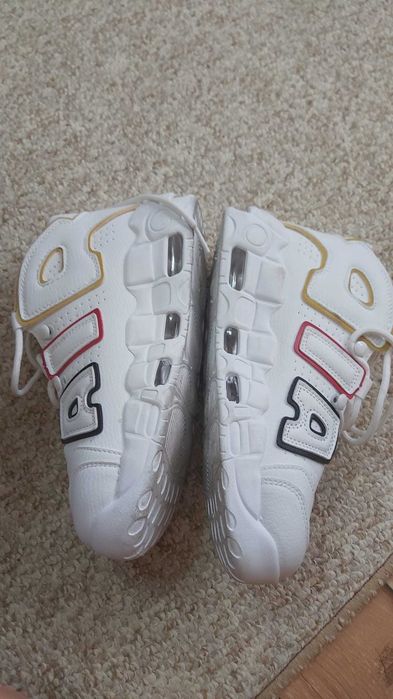 adidasi nike air