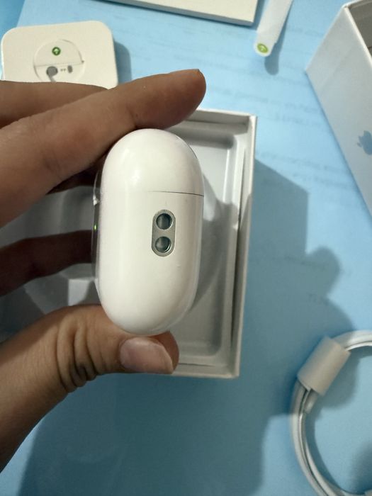 Optom AirPods 40 mingdan