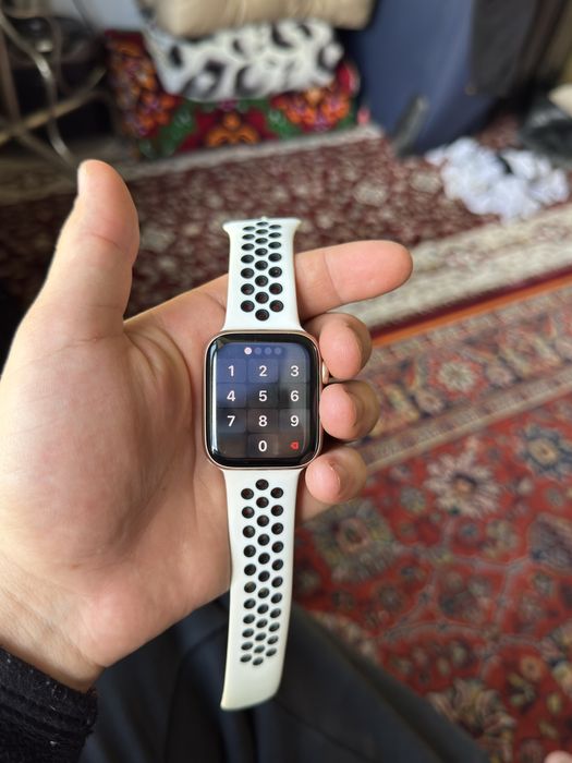 Apple watch se2 44 mm