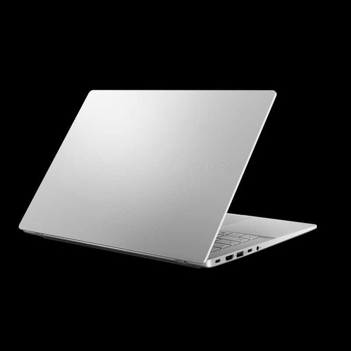 Asus Vivobook S14  WUXGA IPS Ultra 7 255H DDR5 16GB  SSD 1TB ARC Graph