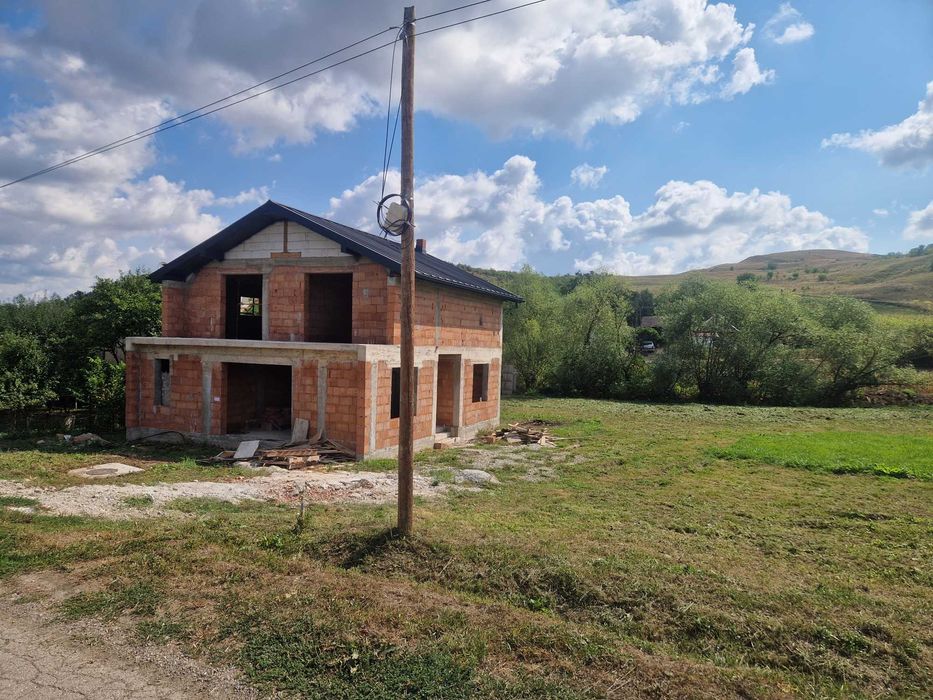 Casa de vanzare.