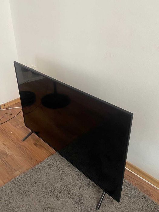 Samsung телевизор 50"