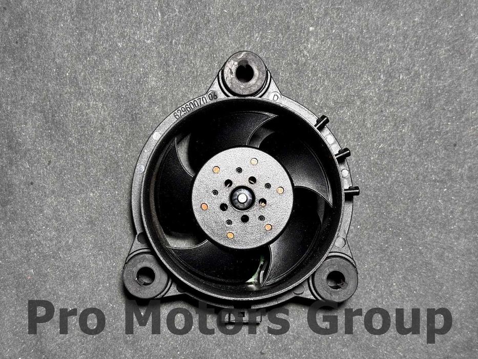 Оригинален Модул Вентилатор фар Mercedes W212 / Audi