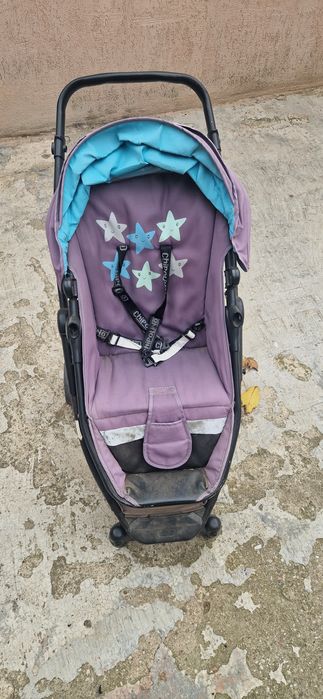 Carucior sport care se deschide si inchide