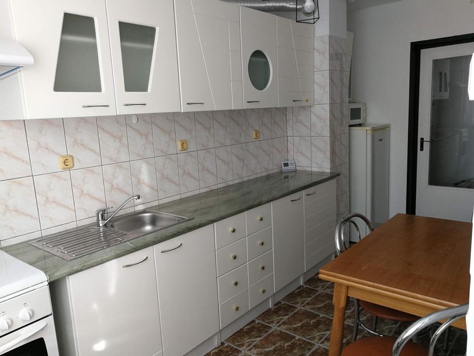 Apartament de inchiriat