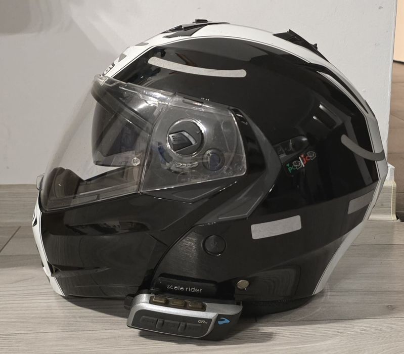 Casca flip-up Caberg Duke Legend size L (+bluetooth Cardo G9x separat)