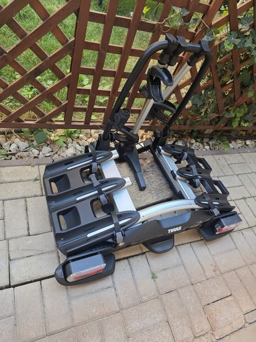 Suport  4 biciclete   pe carlig Thule Velo Compact  927