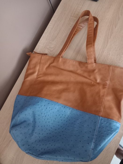 Кожени дамски чанти