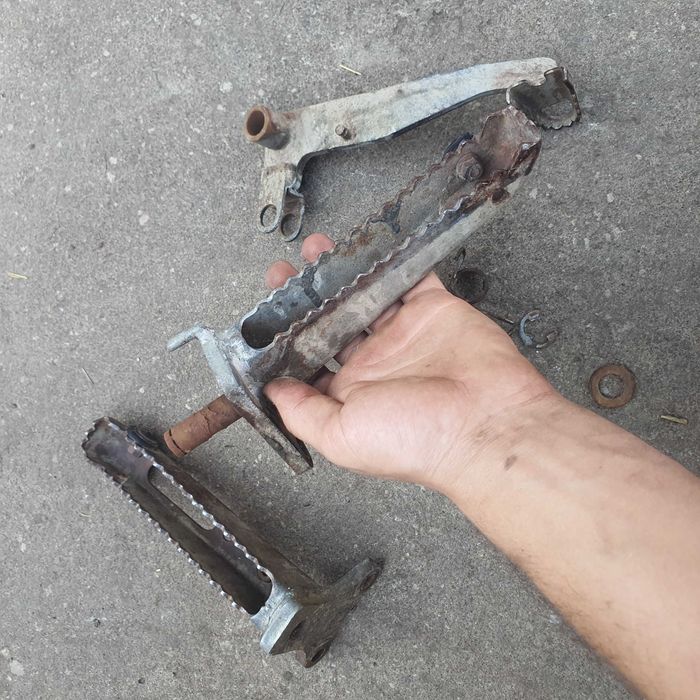 Apărători-Protecție Picior-Scărițe+Pedala Frana Atv 150cc 200cc 250cc