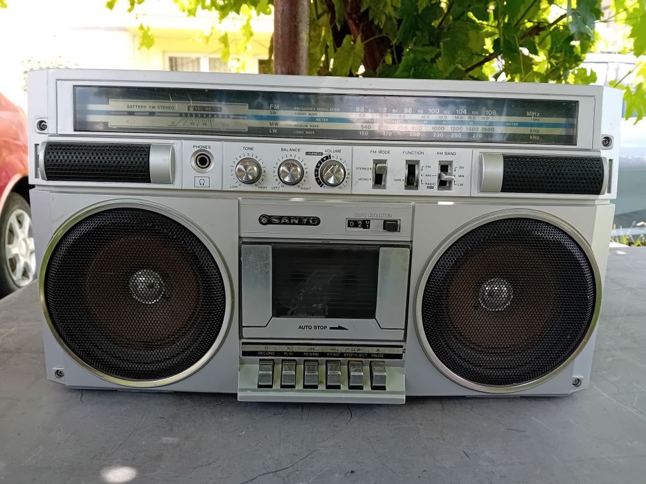 Radiocasetofon Sanyo M9830LU