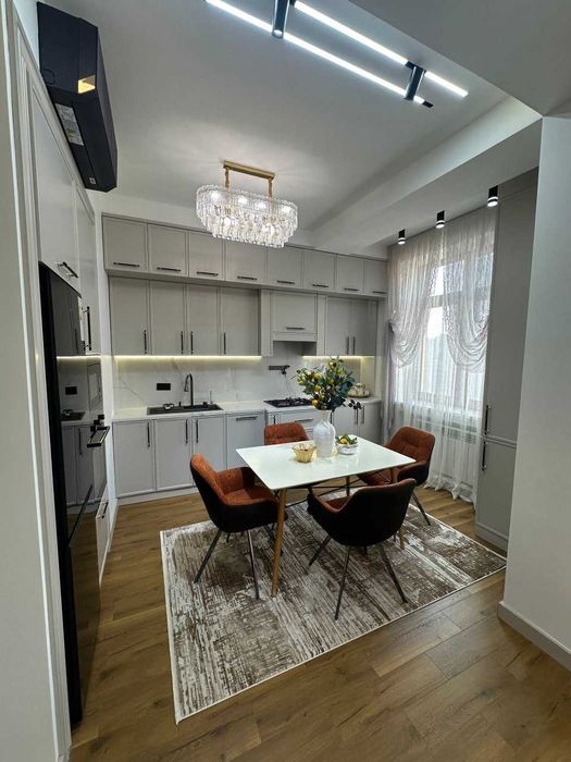 Продается Двухъярусная квартира ЖК Parisien 4/8-9/9 Плщ: 141м2