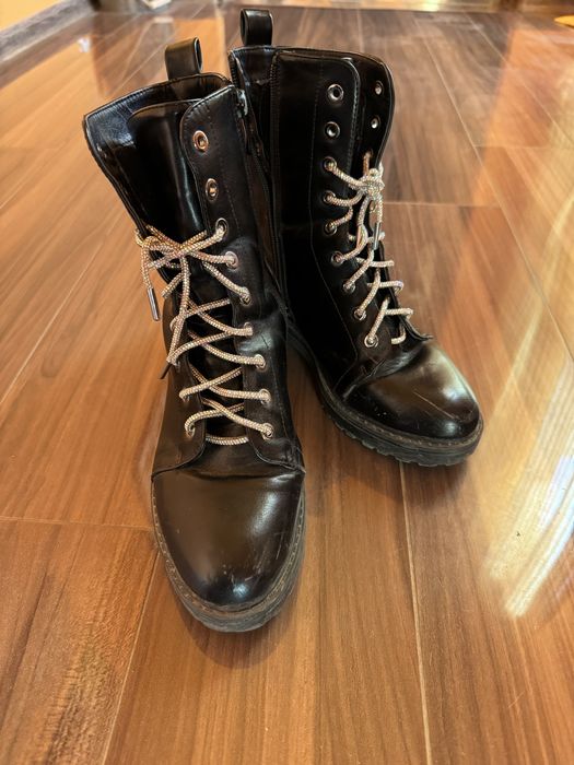 Дамски Кожени боти ,ботуши