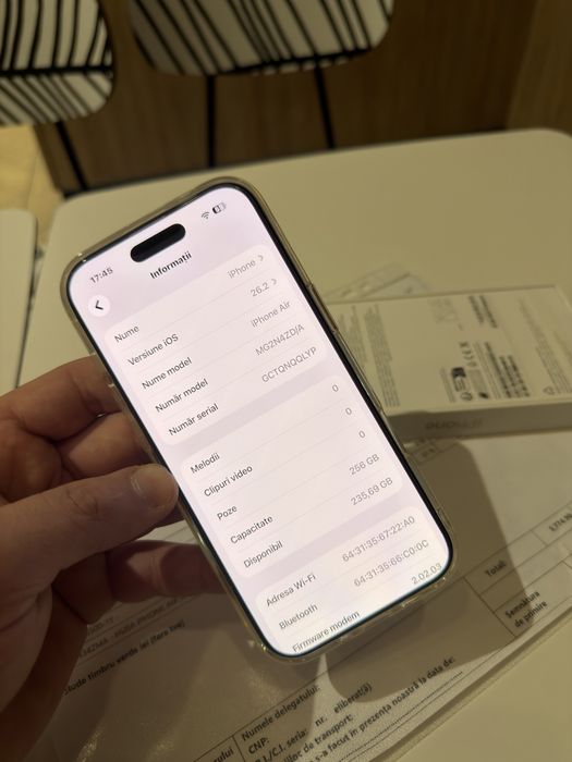 Schimb  iPhone Air 256 gb gold