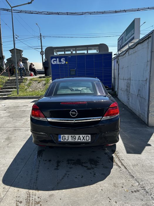 Opel astra H Cabrio 1.9 cdti 150vp