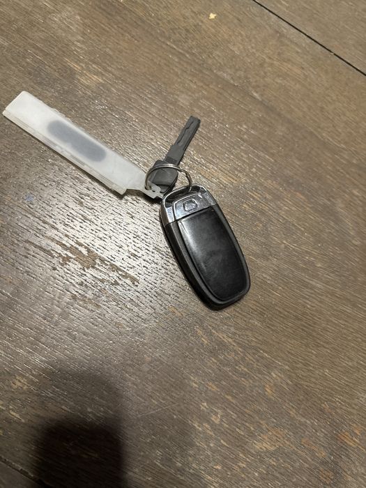 Cheie audi  plus